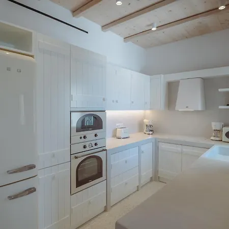 Levanda House - Brand New *